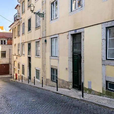 Lisbon Prime Aparts - Se-3